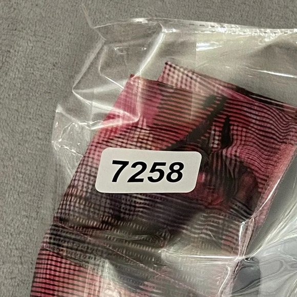 Lululemon Run Times Short II *4" Inseam Red/Black - 27258 - Picture 8 of 8